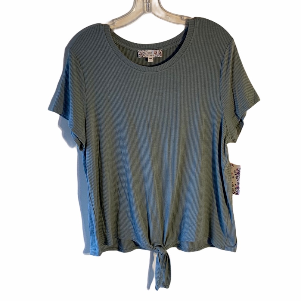 Pink Republic | Smokey Sage Knotted Top | XXL